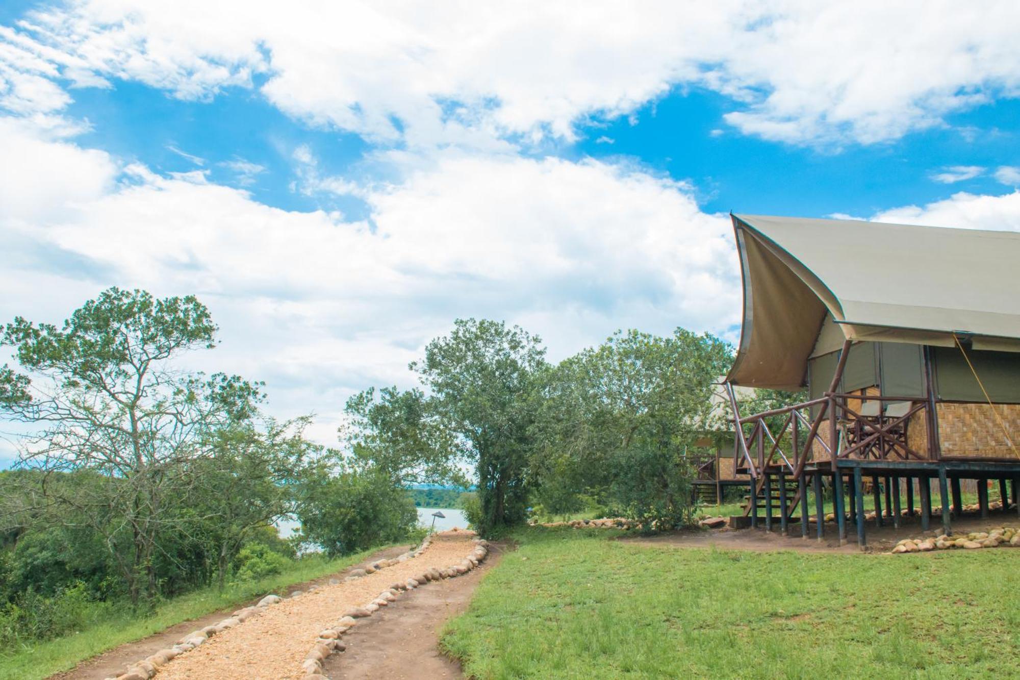 Queen Elizabeth Bush Lodge By Nature Lodges Ltd Katunguru ภายนอก รูปภาพ